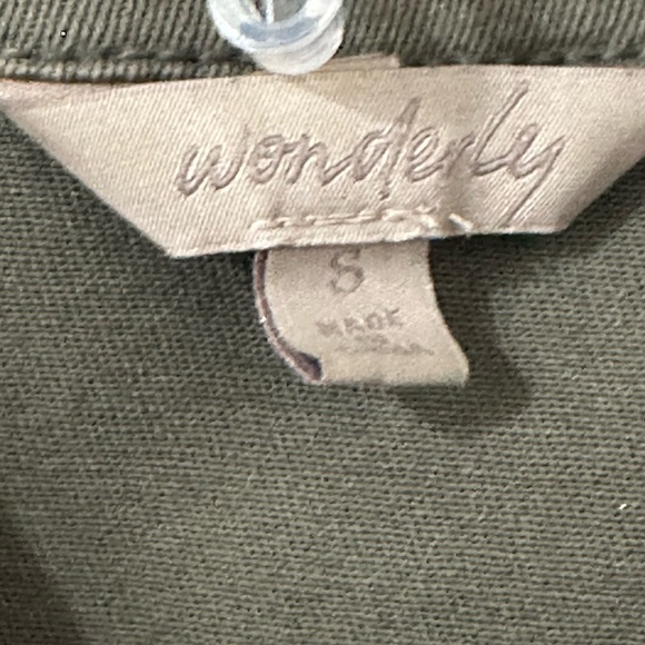 Army Green Crop Jacket with Appliqué Back - Picture 4 of 7